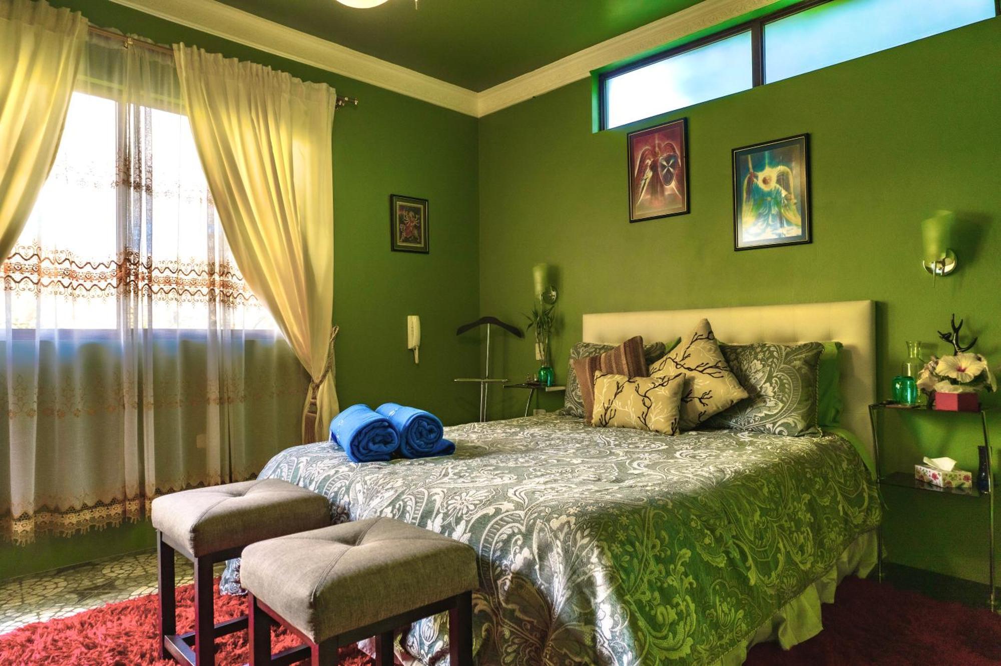Hotel Twelve Hummingbirds Andes Retreat Paute Esterno foto